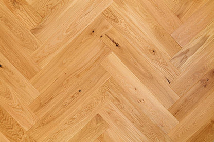 14x130mm European Select Oak Caramel Lacquered Engineered Wood Herringbone Flooring