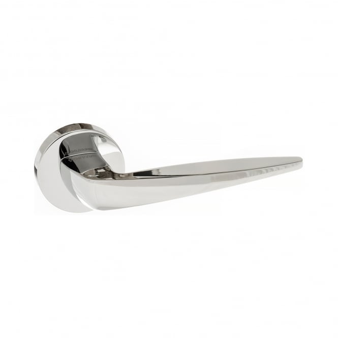 Forme Foglia Lever On Round Rose Pair Of Door Handles In Polished Chrome