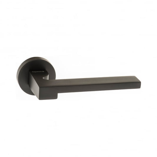 Forme Ginevra Lever On Round Rose Pair Of Door Handles In Matt Black