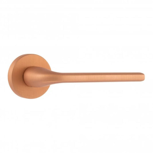 Forme Milly Lever On Round Rose Pair Of Door Handles In Urban Satin Copper