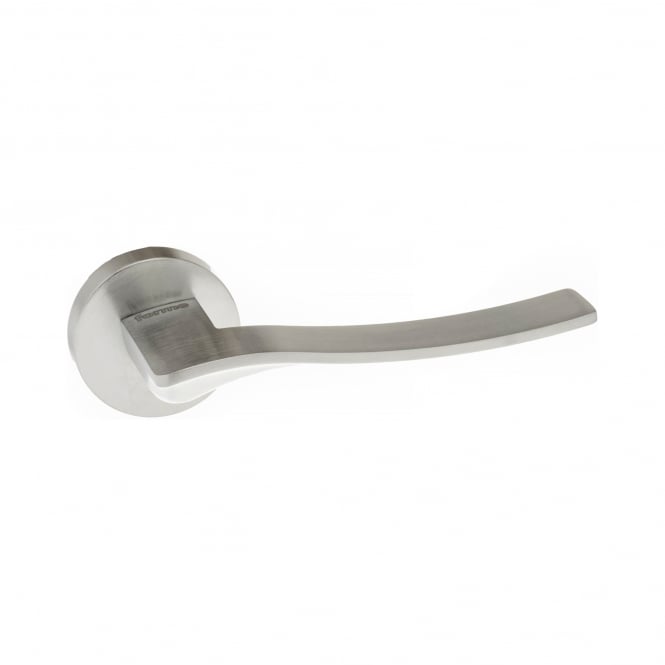 Forme Olimpia Lever On  Round Rose Pair Of Door Handles In Satin Chrome