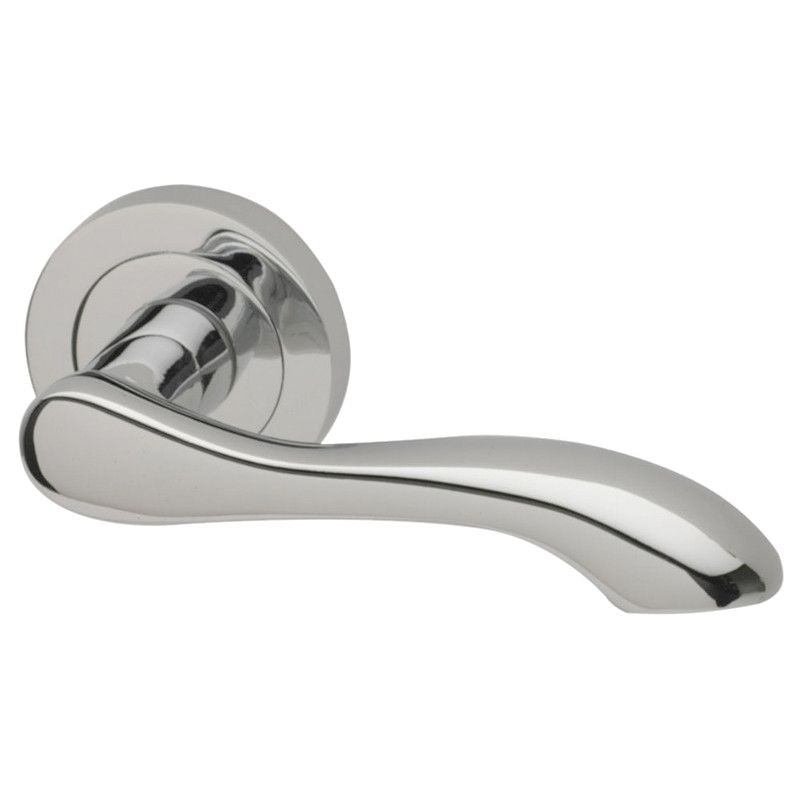 Intelligent Hardware Regent Lever in Chrome Plated on Round Rose Door Handles