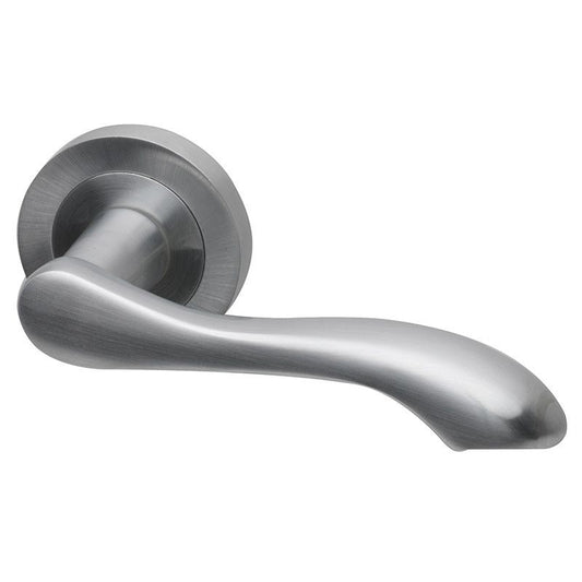 Intelligent Hardware Regent Lever in Satin Chrome Plated on Round Rose Door Handles