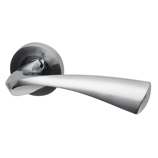 Intelligent Hardware Truro Lever in Polished Chrome / Satin Chrome on Round Rose Door Handles