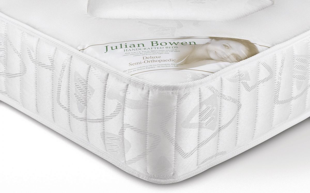 Julian Bowen Double Deluxe Semi-Orthopaedic Mattress 135cm