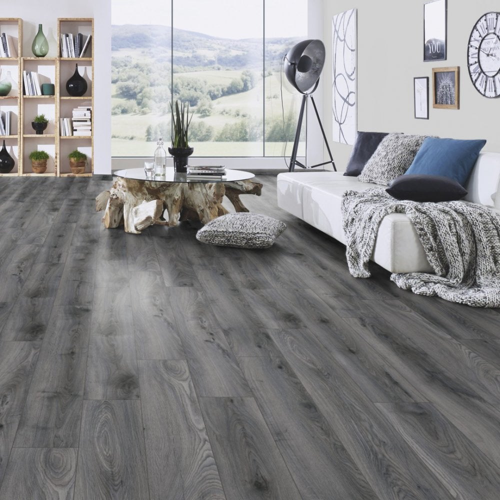 Krono Original Supernatural Classic 8mm Tomahawk Oak Laminate Flooring