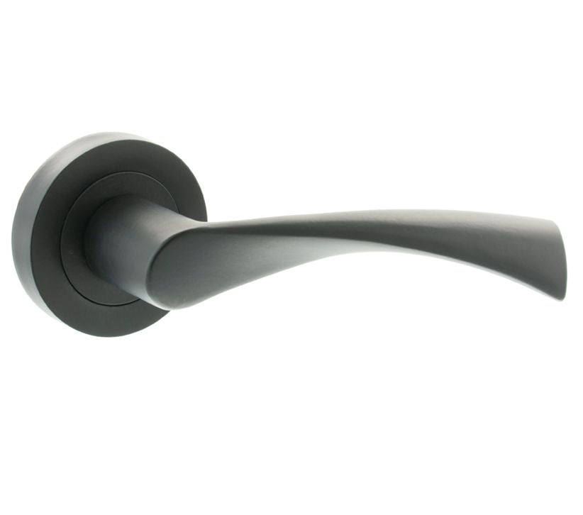 Status Colorado Lever on Round Rose Door Handles In Matt Black